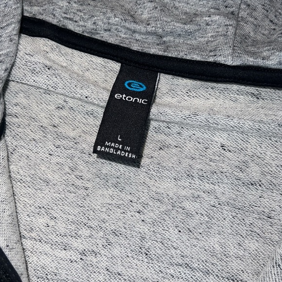 Etoic color block hoodie. Size L. NWOT - Picture 4 of 5